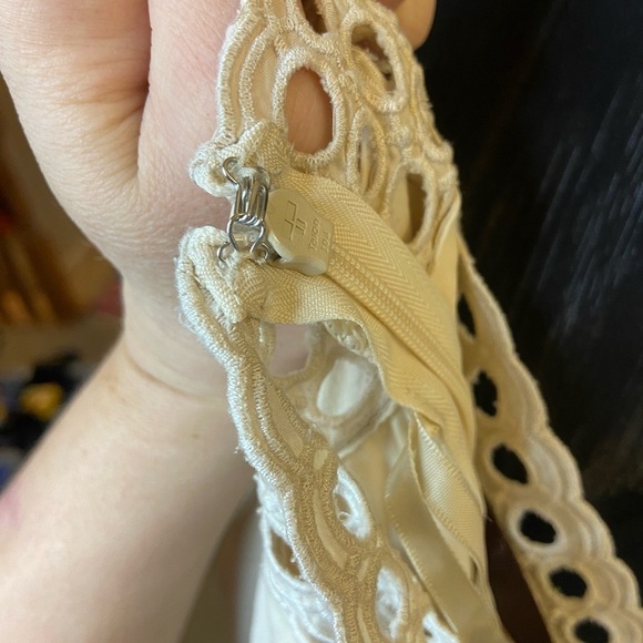 BCBG Beige Cotton Blend Sleeveless Midi Ruffle Dress - Picture 15 of 16